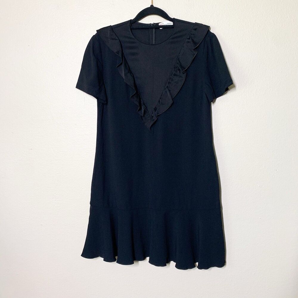 Red Valentino Ruffle Shift Mini Dress 38 US 2 Black Crepe Satin Neckline Pockets